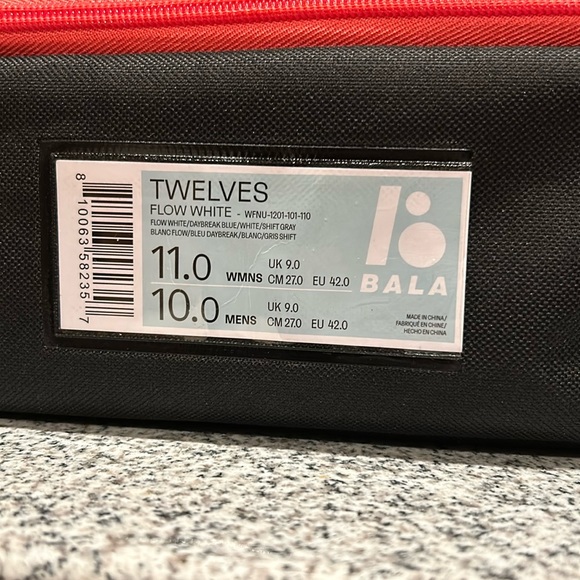 BALA Women’s Twelves sneaker - Picture 5 of 6